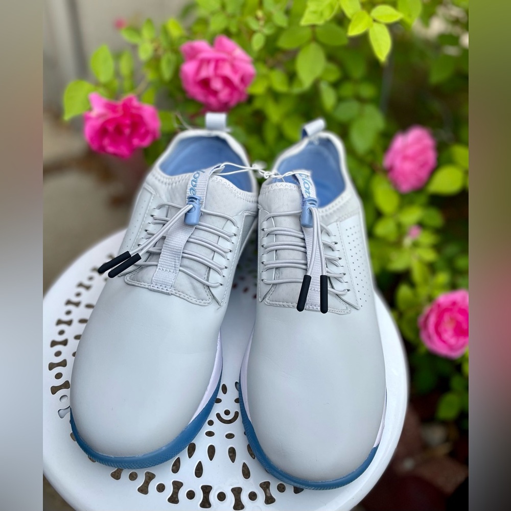 Clove Unisex Sneakers - Grey Matter